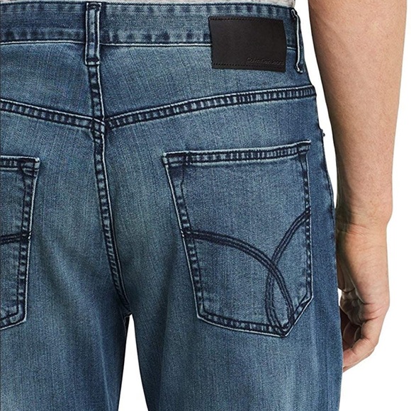 Calvin Klein Men’s Slim Straight Faded Jeans - Picture 4 of 7